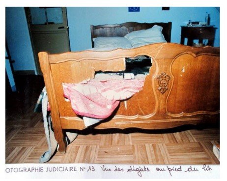 Matelas soulevé lors du poltergeist d’Arc-Wattripont en 1993